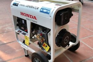 Máy phát điện chạy dầu diesel Honda HD3900E 3kW có đề
